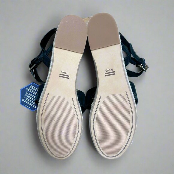 TOMS black Willow wedge, size 8.5, NEW IN BOX! - Picture 4 of 4